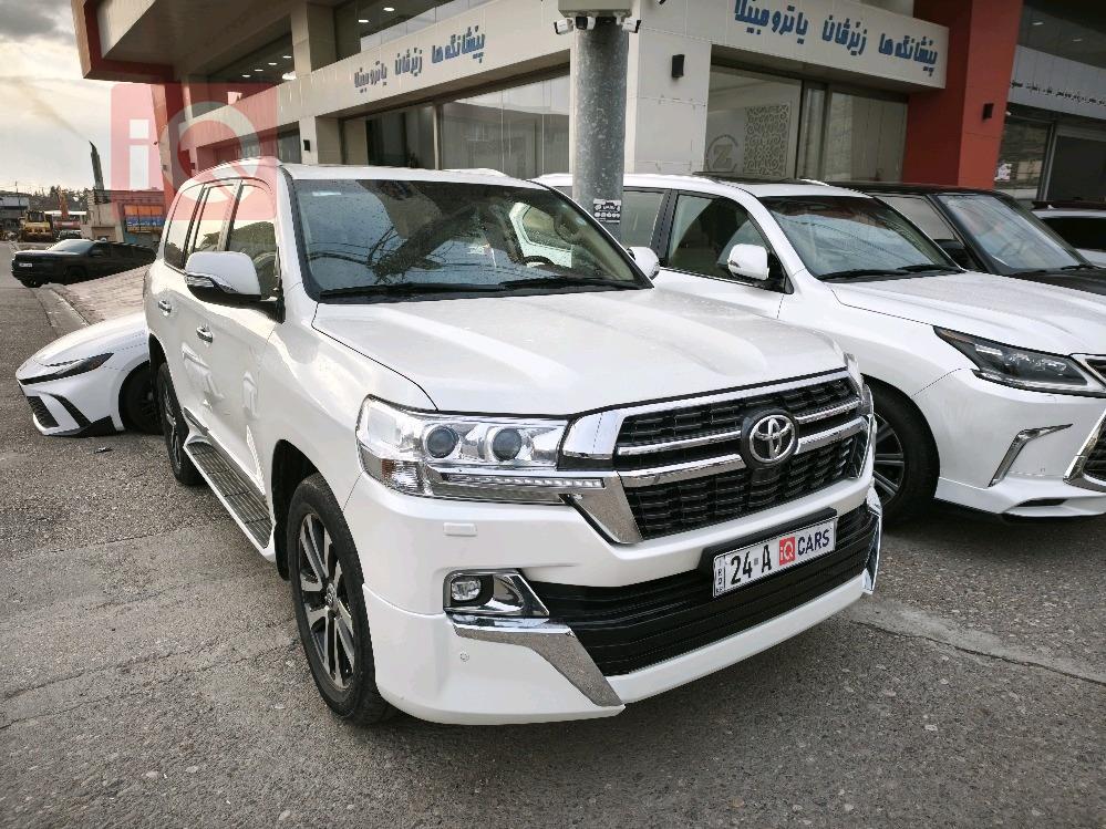 تويوتا لاندكروزر